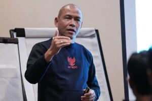 Nova Arianto Inspiratif Sang Pelatih Timnas Indonesia